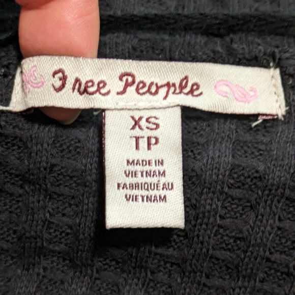 NWT Free People Juicy mock neck split back - Picture 8 of 12